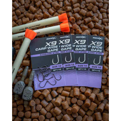 Amo X9 Carp Wide Gape Eyed Barbless Matrix